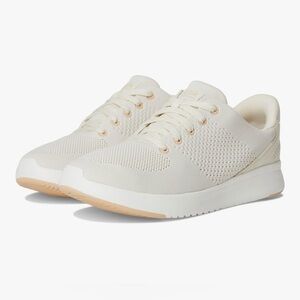 Kizik Lima Cream Sneakers